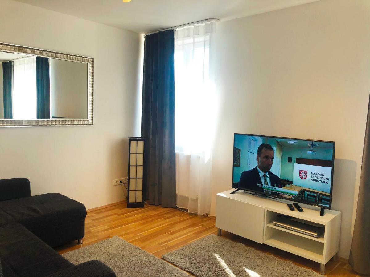 פראג On The Top Apartments מראה חיצוני תמונה